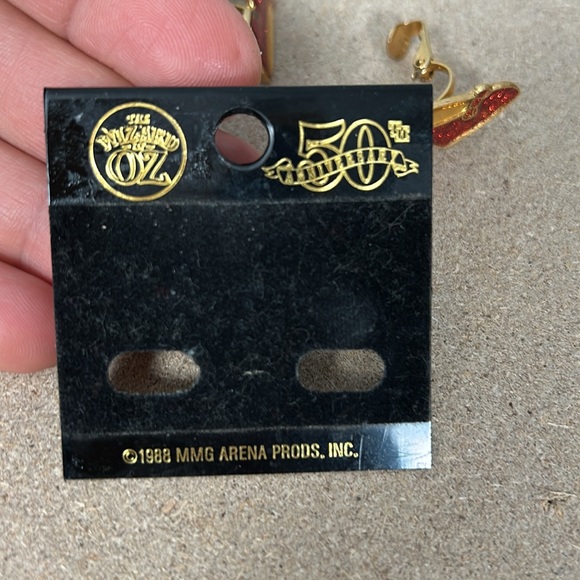 50th Anniversary The Wizard of Oz Dorothy's Ruby Red Slippers 1988 Clip Earrings - Picture 9 of 9